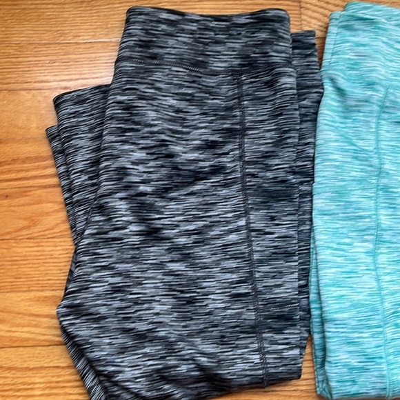 J Crew Athletic Leggings Cropped Space-dyed Pants Side Pocket lot of 3  XL - Picture 4 of 6